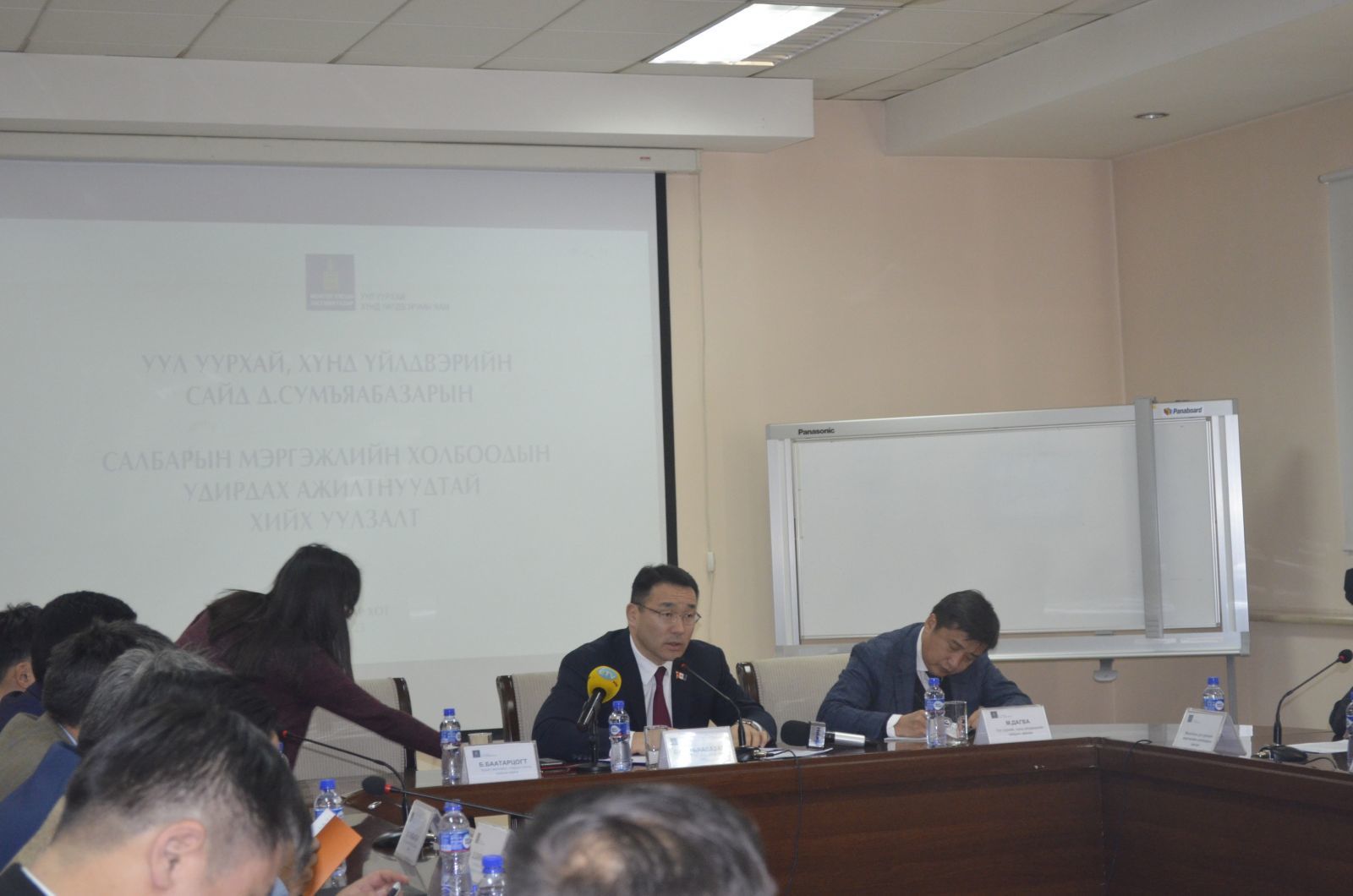 Д.Сумъяабазар: Манай салбар эрсдэлтэй салбар тул даатгалын тогтолцоог хөгжүүлэх хэрэгтэй