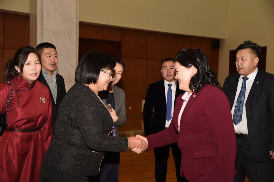 Н.Амарзаяа гишүүн эмнэлгийн удирдлагуудыг чадавхжуулахад онцгойлон анхаарч байна