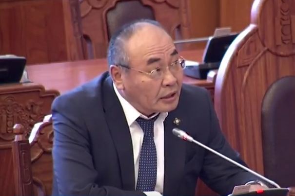 Д.Эрдэнэбат УИХ-ыг үнэхээр тараах уу...