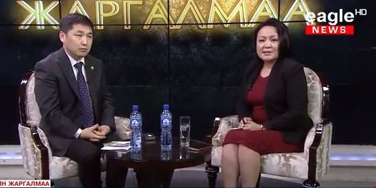 О.Баасанхүү: Манай Н.Энхбаяр дарга авлигачдад өршөөнгүй загнаад өөрөө хохирч яваа