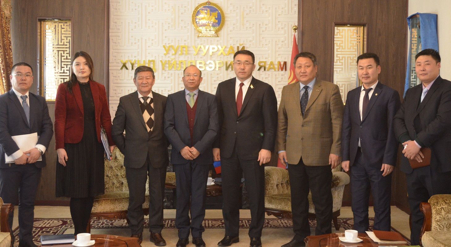 Сайд Д.Сумъяабазар Монгол Улсын хуулийн хүрээнд ажиллахыг онцлов