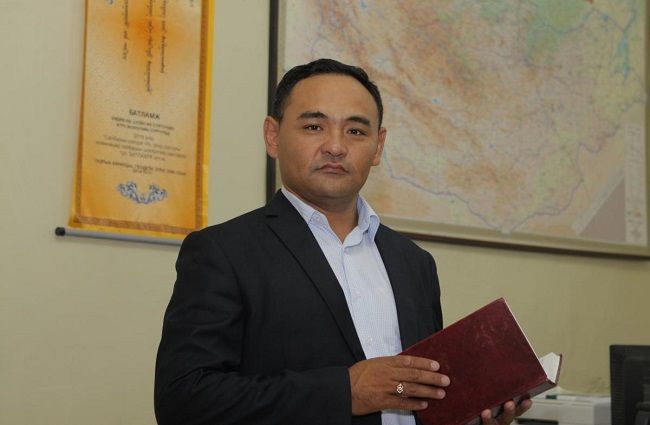 С.Сайнбаяр: Нам ажил хийх хүнээ бэлтгэж, томилдог байх нь чухал