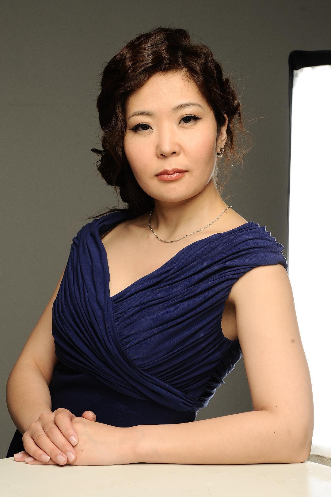 М.Уранчимэг: Алдар нэр, амар тайван нэг саванд багтдаггүй