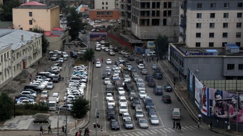 Тэгш тоогоор төгссөн дугаартай бол маргааш хөдөлгөөнд оролцоно 