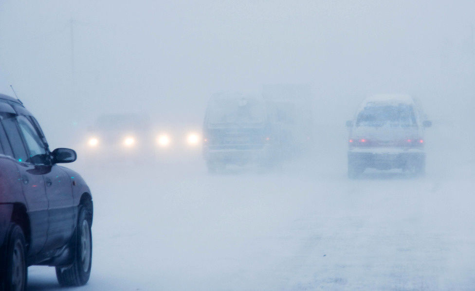 Өнөөдрөөс ихэнх нутгаар цас орж, хүйтэрнэ