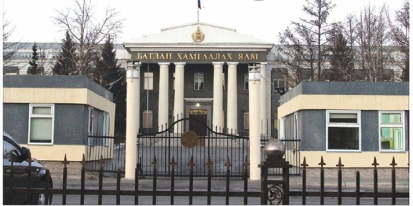 Батлан хамгаалах яамны өндөр албан тушаалтан гадны төлөөлөгчдөөс авлига авахыг завдсан уу