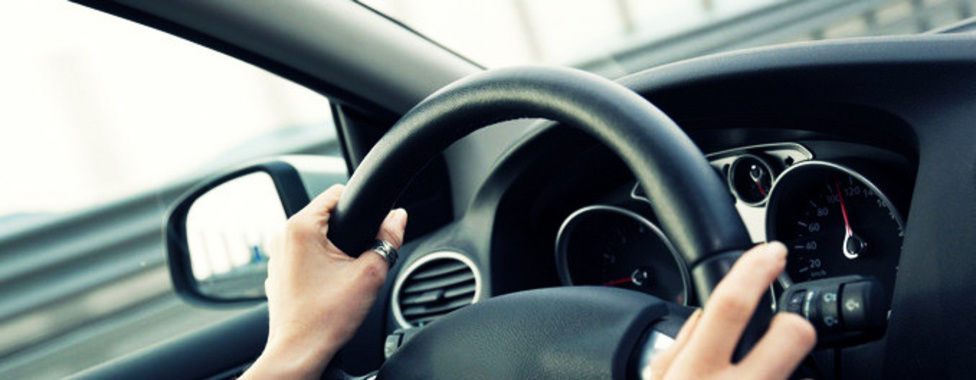 “Өөрийгөө дуудлагын жолооч байна” гэж танилцуулан машиныг нь авч явдаг этгээдийг илрүүлжээ