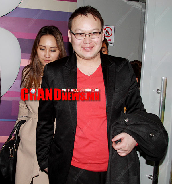 Мээдээ хүүхдийнхээ тэтгэмжийг өгөхгүй гэж тас гүрийсэн үү?