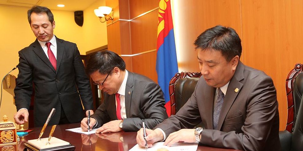 Зам тээврийн сүлжээг өргөтгөн хөгжүүлэхэд хамтран ажиллана