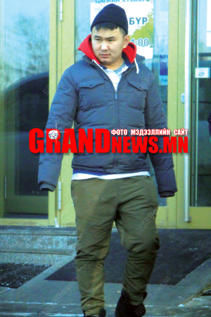 Элбэгдорж ч бас над шиг намхан