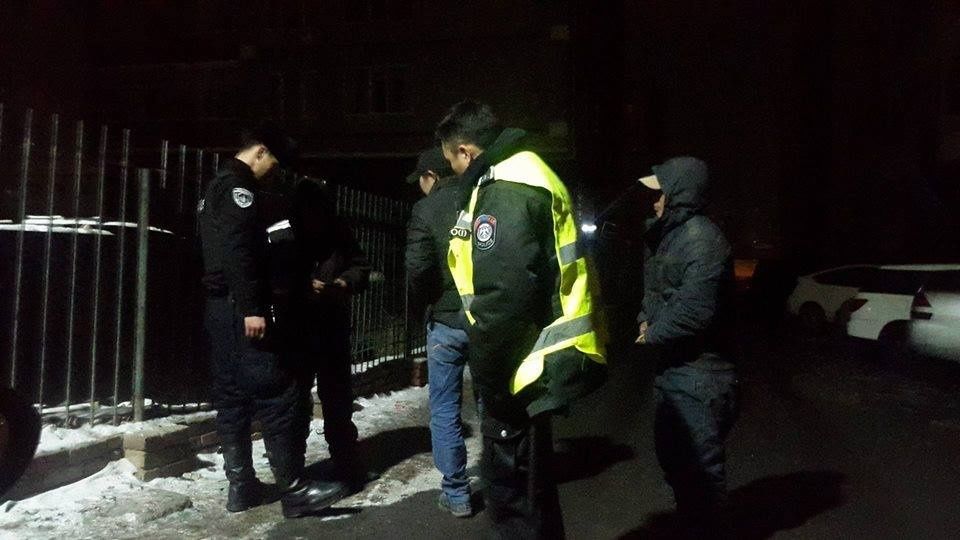 Дээрэм хийсэн залуусыг үйлдэл дээр нь илрүүллээ