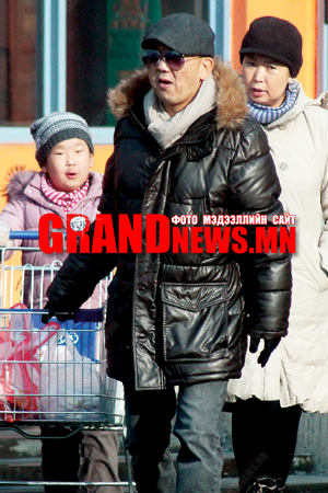 Н.Халиуны охидтой танилцъя, танилцъя