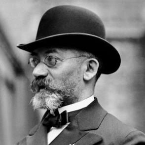 Дэлхийн хамгийн олон хэлээр ярьдаг хүмүүс хэн байв?