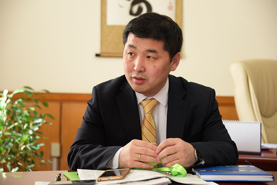 О.Баасанхүү өрөөнийхөө эд зүйлсийг хүлээлгэж өгөхөөр албан бичиг хүргүүлжээ