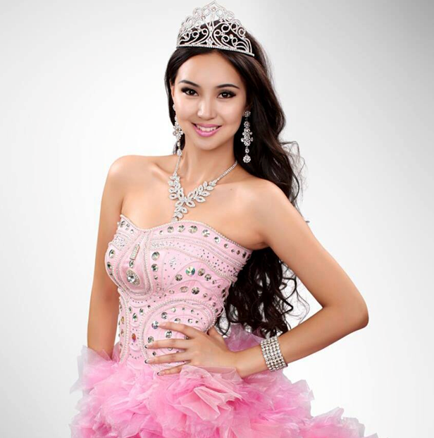 Мисс Т.Батцэцэг сэтгүүлчдийн сенсацийг няцаалаа