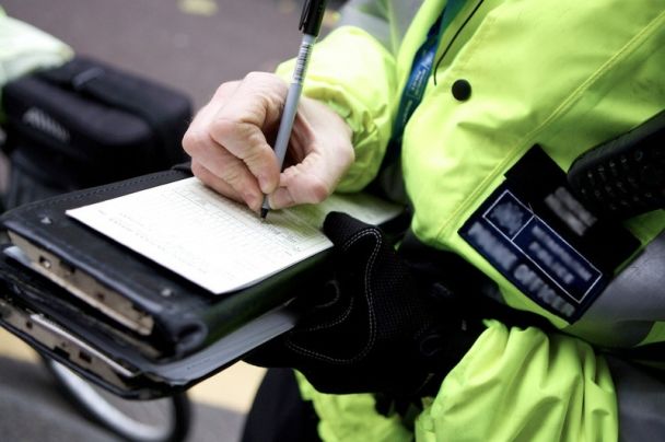 Сүхбаатарын талбайд жолооны эрх сэргээх үйлчилгээ үзүүлнэ