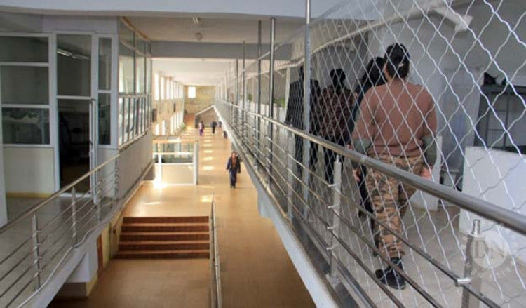 Г.Маралмааг хүчиндсэн гэх цагдаа өөрийгөө боймилсон байдалтай олджээ