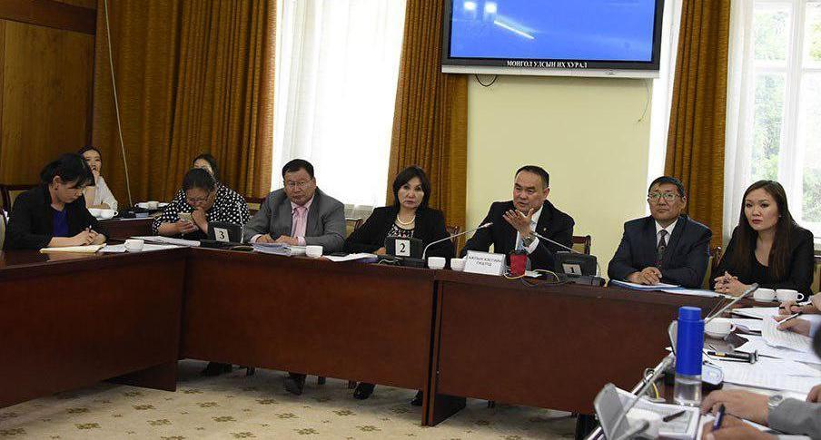 Мал, амьтны эрүүл мэндийн тухай хуулийн төслийг дэмжлээ