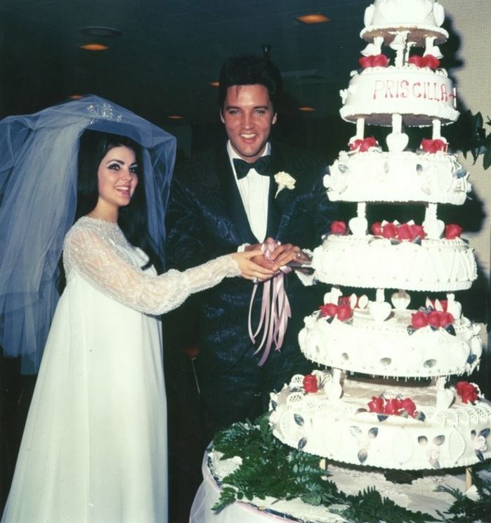 Дэлхийн хамгийн шилдэг рок оддын гэрлэлтүүд