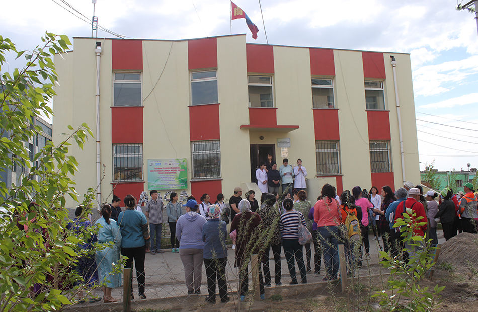 Чингэлтэй дүүргийн 3 хороонд сайн үйлсийн аян зохион байгуулж байна