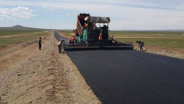 Аймгийн төвүүдийг холбосон хатуу хучилттай замд осол гарсаар байна