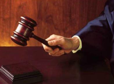 Гэмт бүлэглэл байгуулж цол ахисан даргад 22 жилийн ял оноов