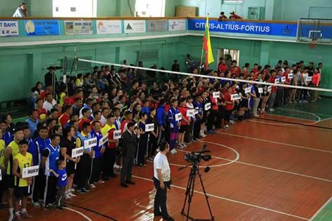 Өмнөговь аймгийн насанд хүрэгчдийн волейболын тэмцээн үргэлжилж байна