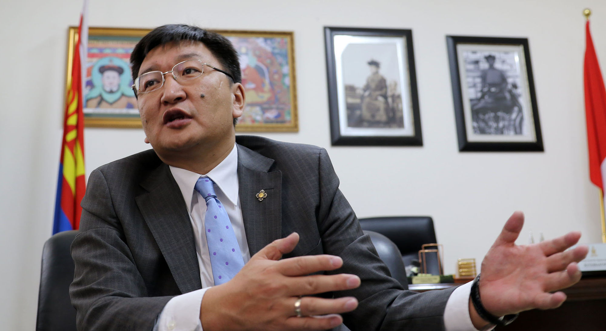 Я.Содбаатар: Нэг хүний буруу бодол, зөрүү үйлдлийн төлөөсийг монголчууд бүгдээрээ төлж байна