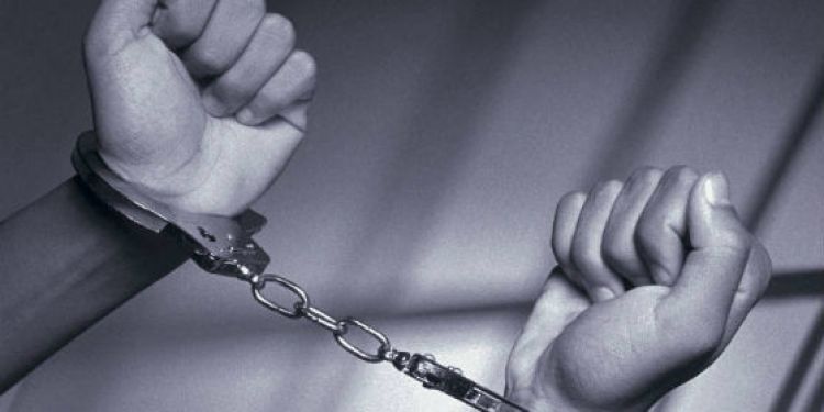 Салхилж явсан хүүхдүүд рүү үл таних этгээд дайрч хутгалсан хэрэг гарчээ