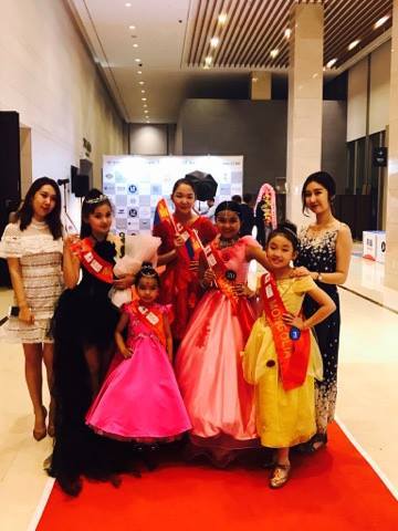 “БЯЦХАН МИСС”-ын Тунгаагийн охидууд Дэлхийд нэрээ дуурсгасаар байна 