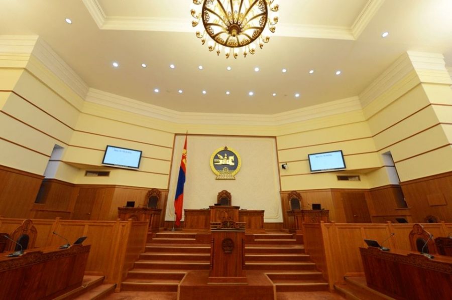 Энэ сарын 9-нд чуулган засварлана