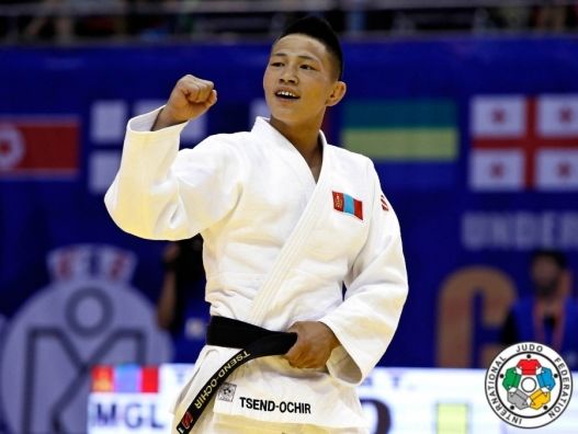 Залуу жүдочид Мексик улсыг зорино