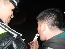 Согтуу жолооч, согтуу иргэдийг мөргөжээ