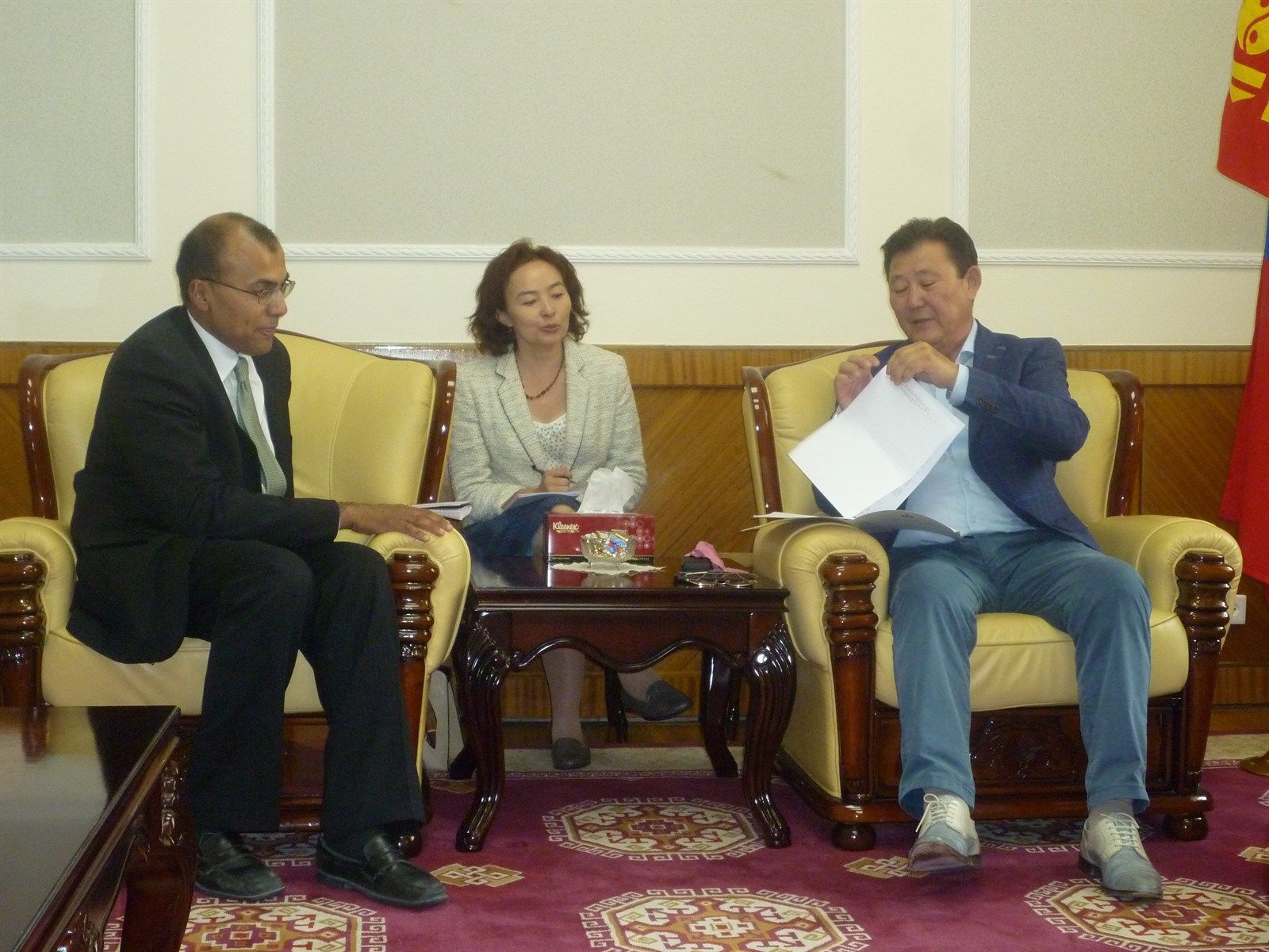 Д.Тэрбишдагва ОУВС-ийн төлөөлөгчдийг хүлээн авч уулзав