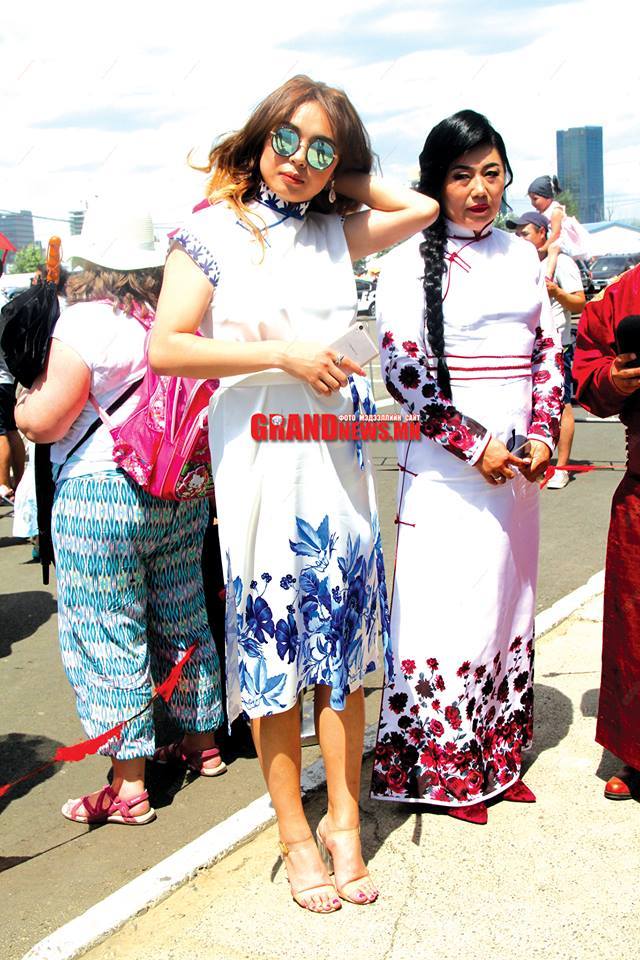 С.Өлзийхүүгийн дарсан өндөг!