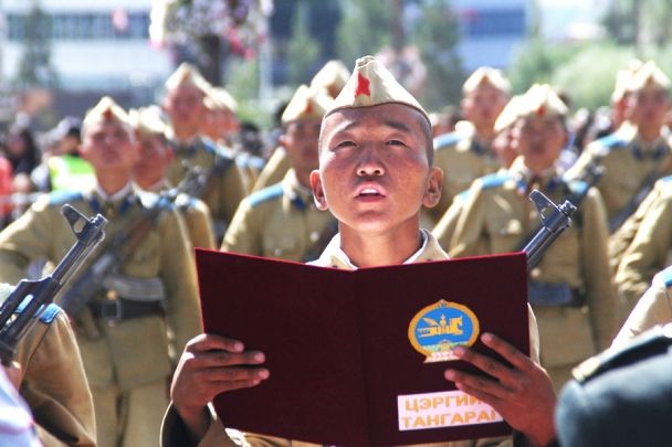 ”Оюутан цэрэг”-үүд ирэх ням гарагт тангараг өргөнө