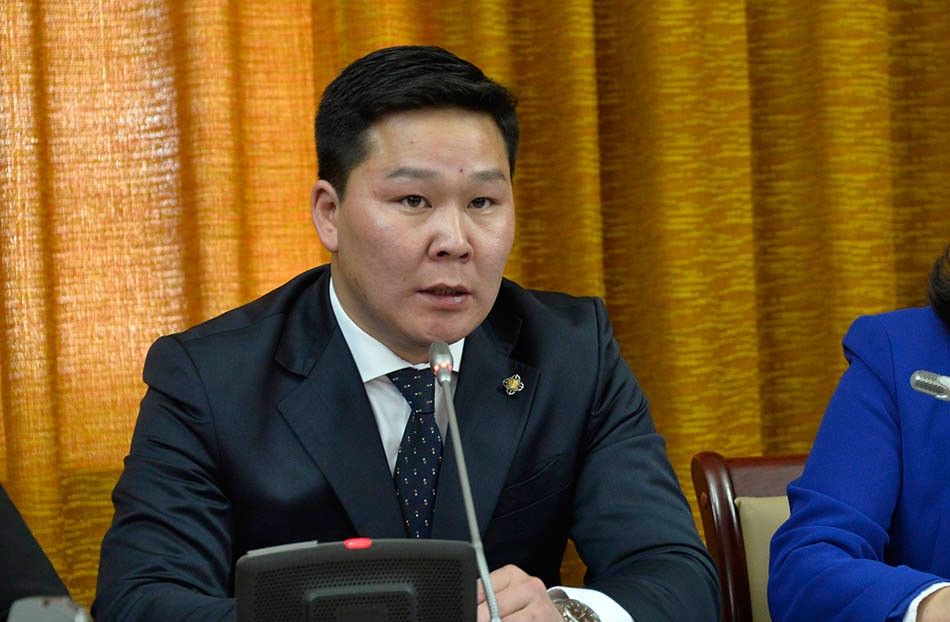 Д.Гантулга гишүүний бүрэн эрхийг түдгэлзүүлэхээр Цэцэд хандлаа