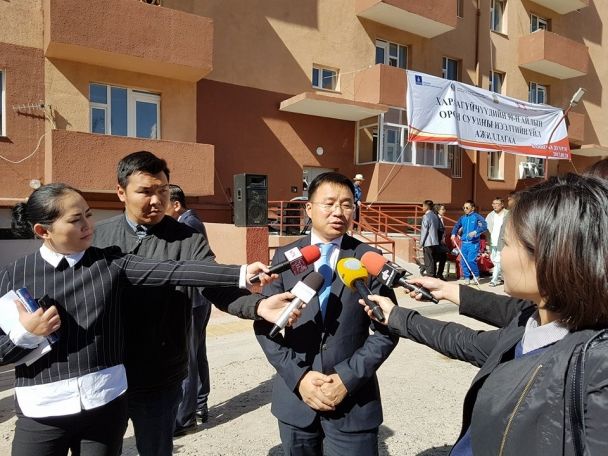 Хараагүй иргэдэд зориулсан 90 айлын орон сууц ашиглалтад орууллаа