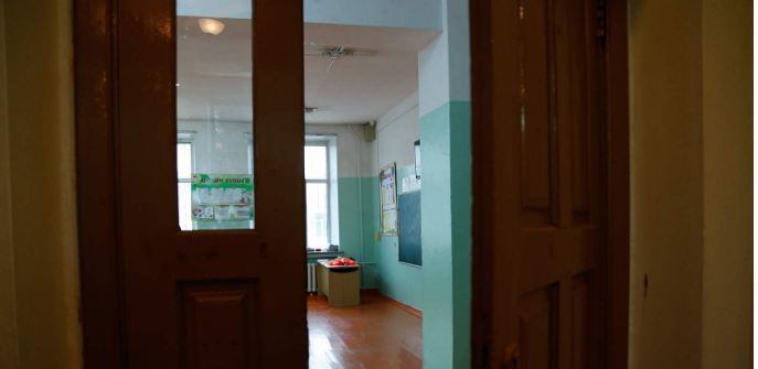 Цэцэрлэгийн багш нар ажил хаялтад нэгджээ