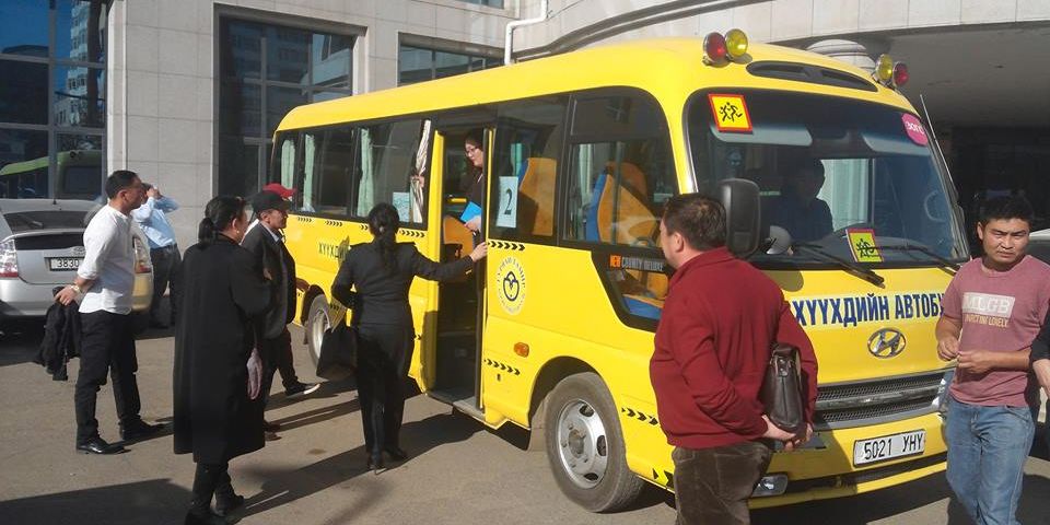 “Хүүхдийн автобус”–нд үзлэг, шалгалт хийж, холбогдох үүрэг чиглэл өгөв