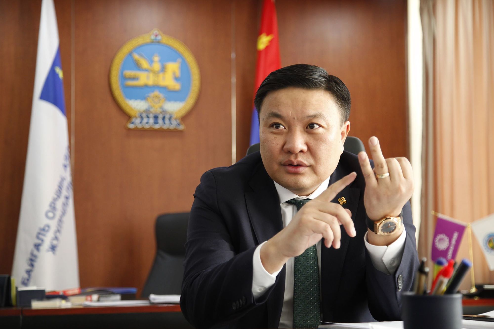 Н.ЦЭРЭНБАТ: НАДАД ЗАЛУУ ҮЕИЙН ТӨЛӨӨЛӨЛ ГЭДГЭЭ УХАМСАРЛАЖ, ХАРИУЦЛАГАА ДААЖ АЖИЛЛАХ ХОЛЫН БОДОЛ БИЙ