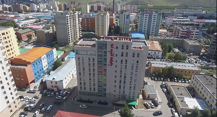 Хан-Уулын АН-ынхан тахимаа өгөх болоогүй юу?