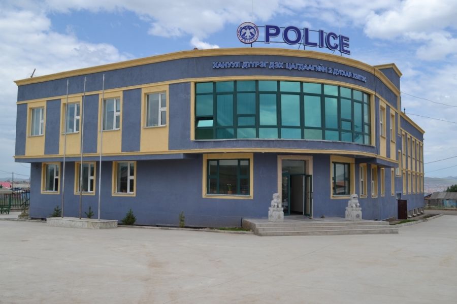 Дүүргүүдийн цагдаагийн хэлтэст тусгай тоноглолын автомашин гардуулж өгнө