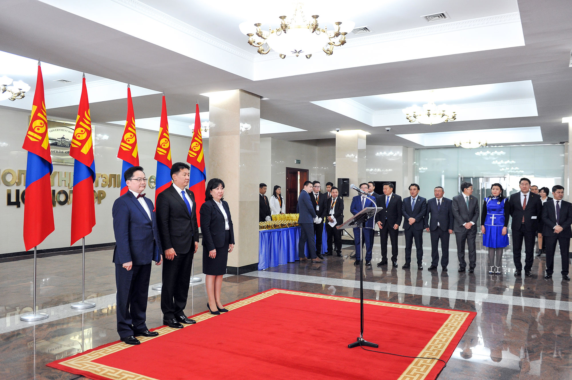 Монполимет групп ”Топ 100 аж ахуйн нэгж”-ийн нэгээр шалгарлаа