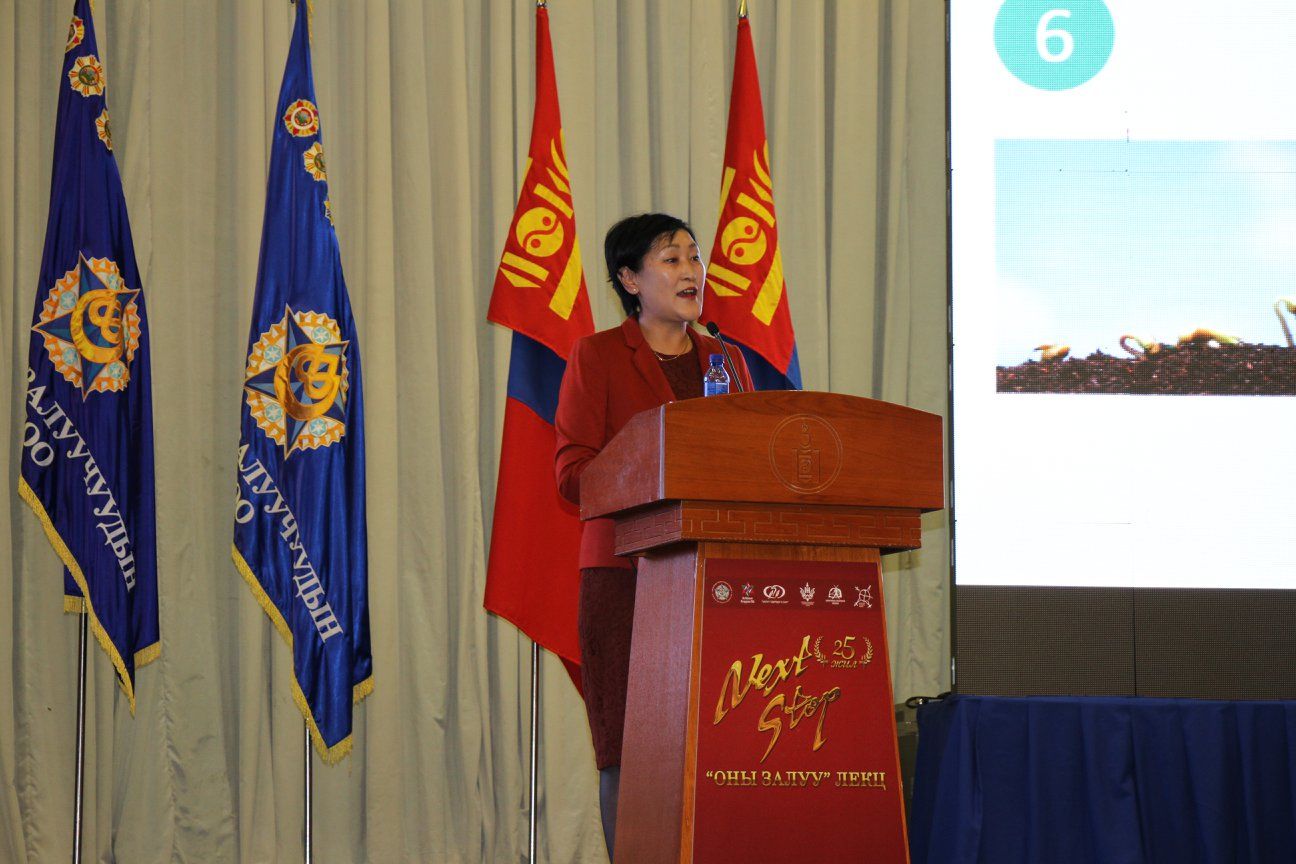 “Next stop”-ын шилдгүүдийн ШИЛДЭГ ишлэлээс