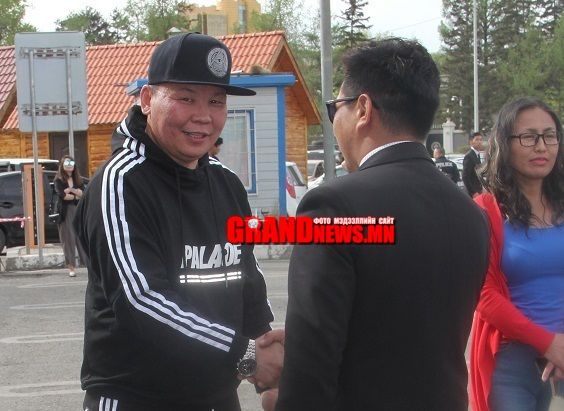 Аавтайгаа усны дусал мэт адилхан Т.Анар