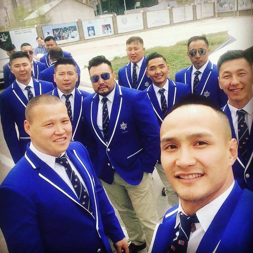 Регбигийн супер залуус