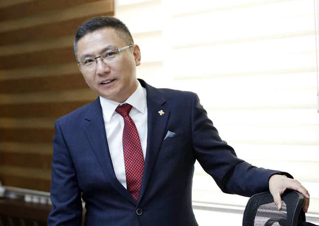 Ц.Сандуй Триатлоны холбоог үргэлжлүүлэн удирдахаар боллоо