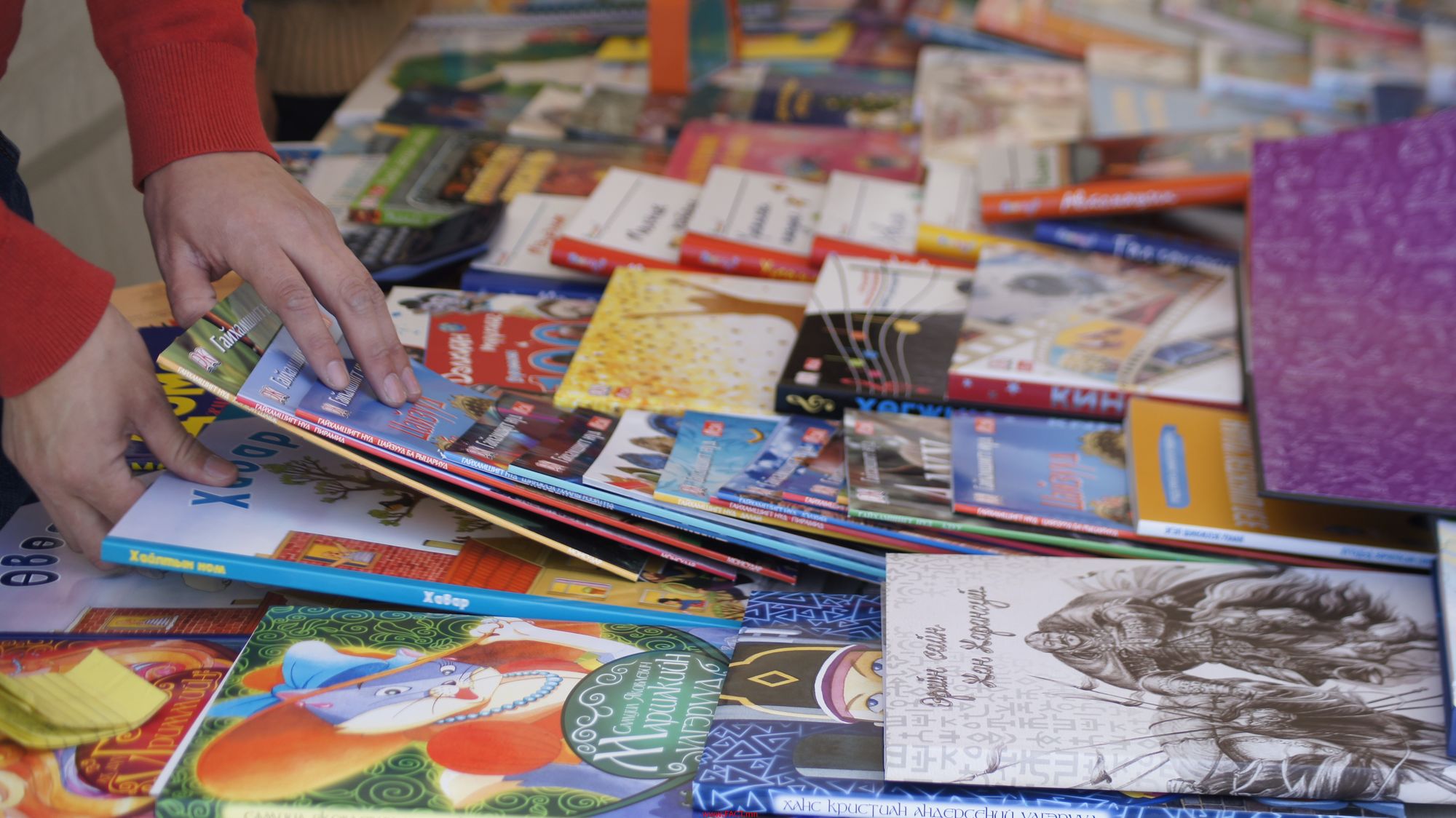 “Номын баяр” үзэсгэлэн худалдаа энэ сарын 25, 26-нд болно