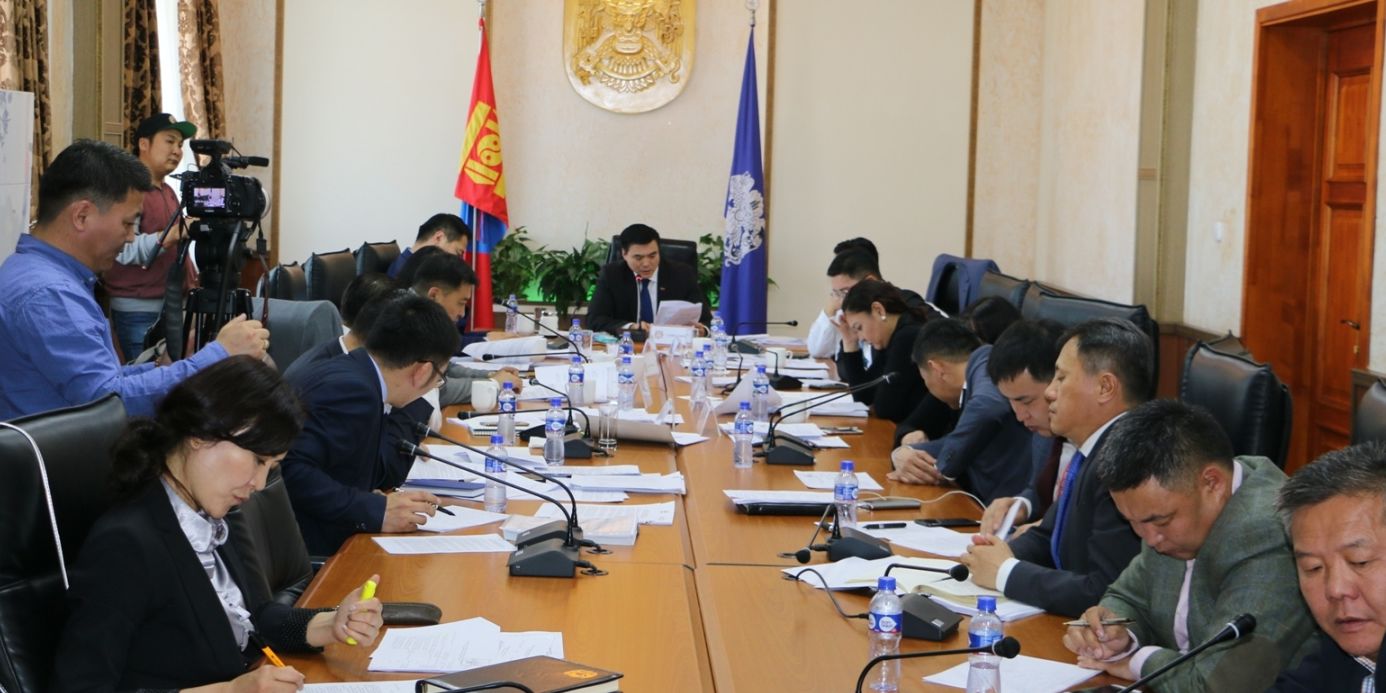 НИТХ-аас Авто замын түгжрэлийг бууруулах, төвлөрлийг сааруулах чиглэлээр тогтоол гаргалаа